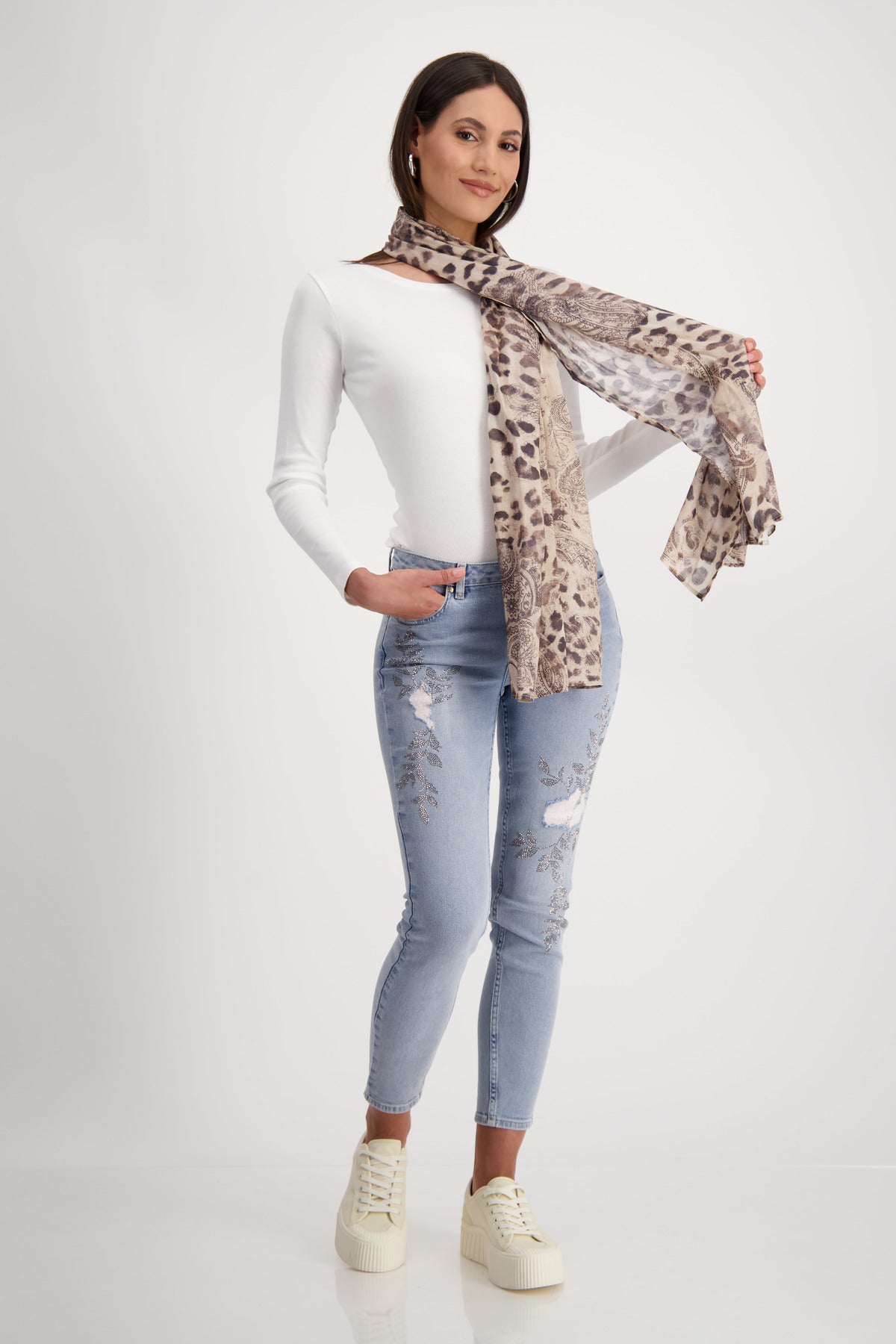 Scarf