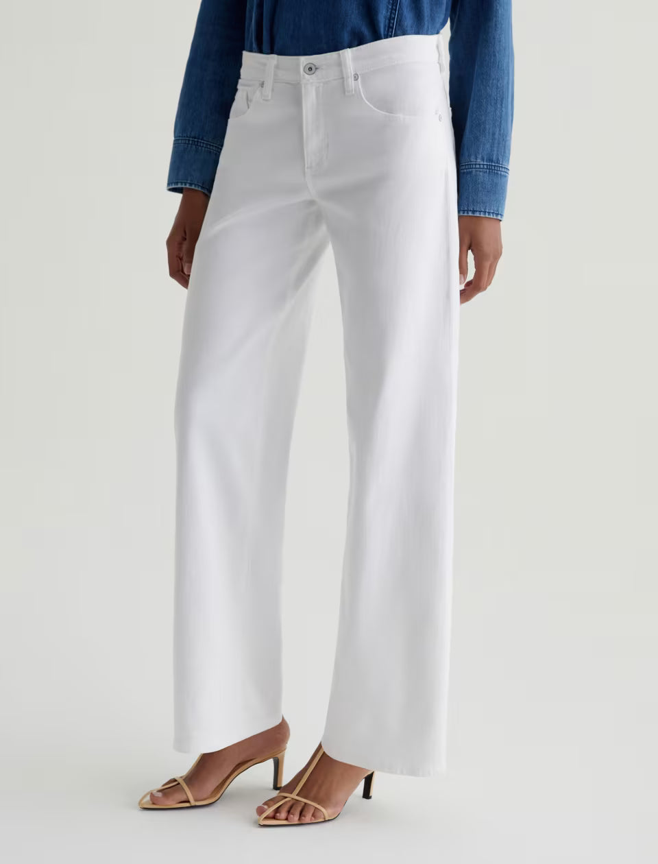 Adra - Gallery White