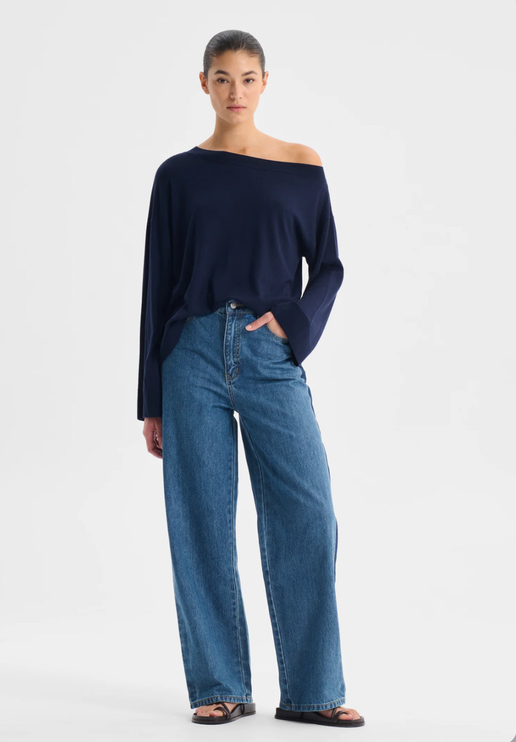Rhyan Knit Pullover Navy