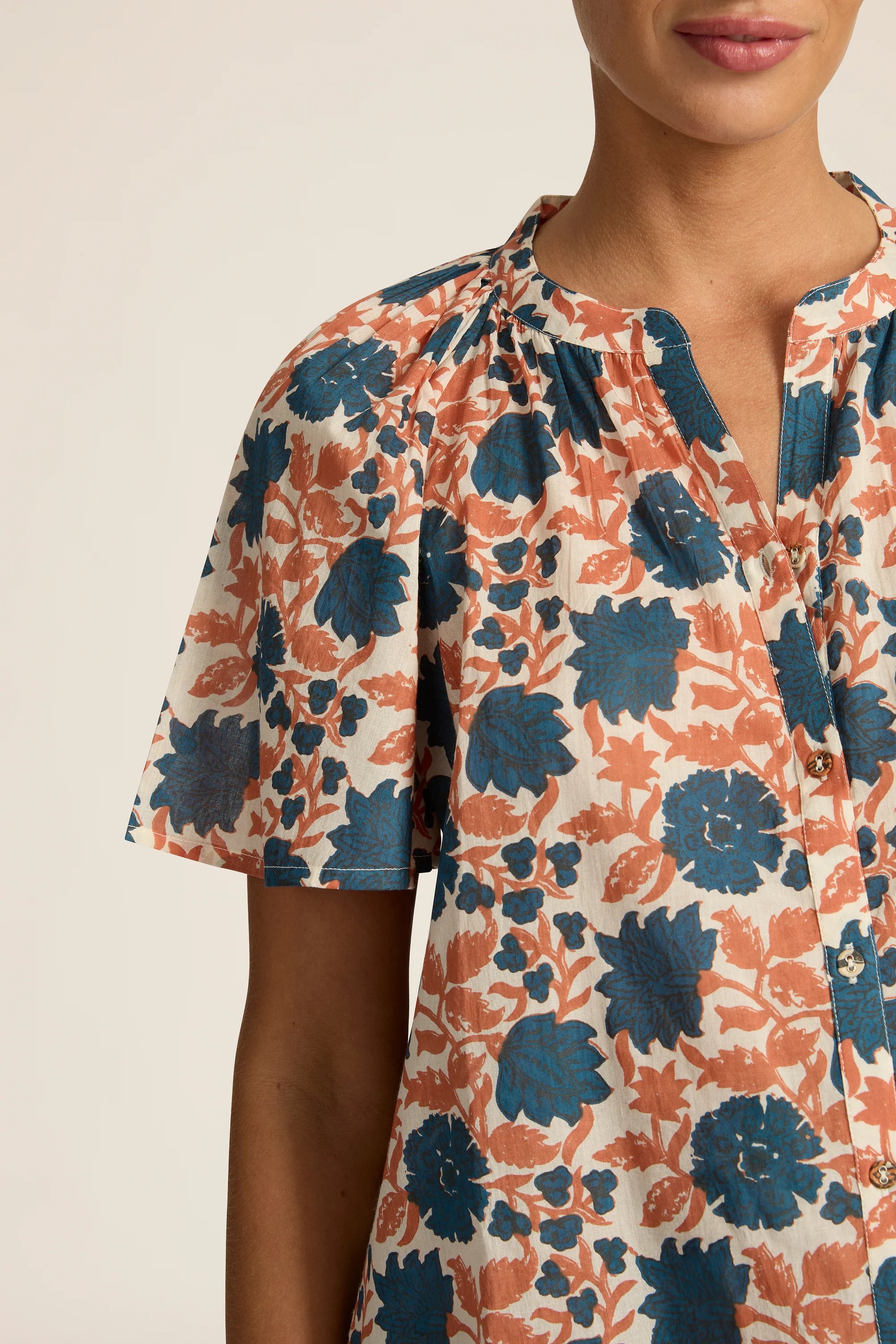 Isla Blouse Albenya Sierra