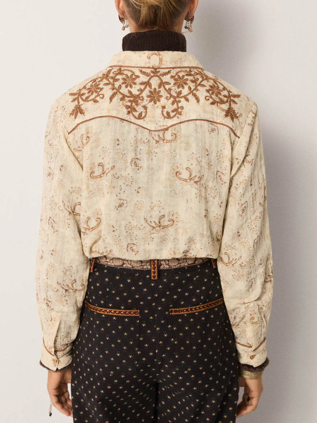 Jolene Blouse Sand Paisley
