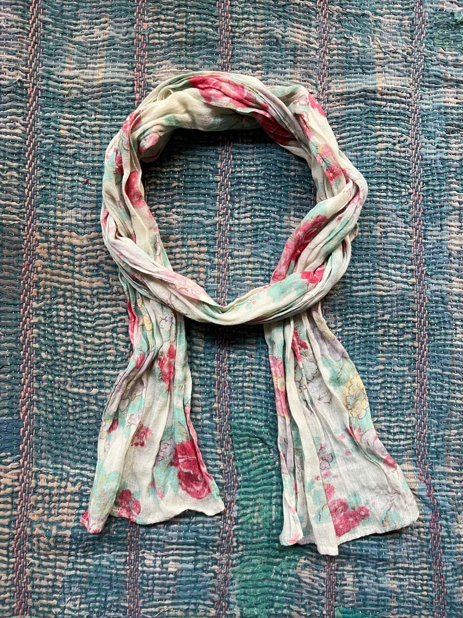 Goa Scarf Candy Roses
