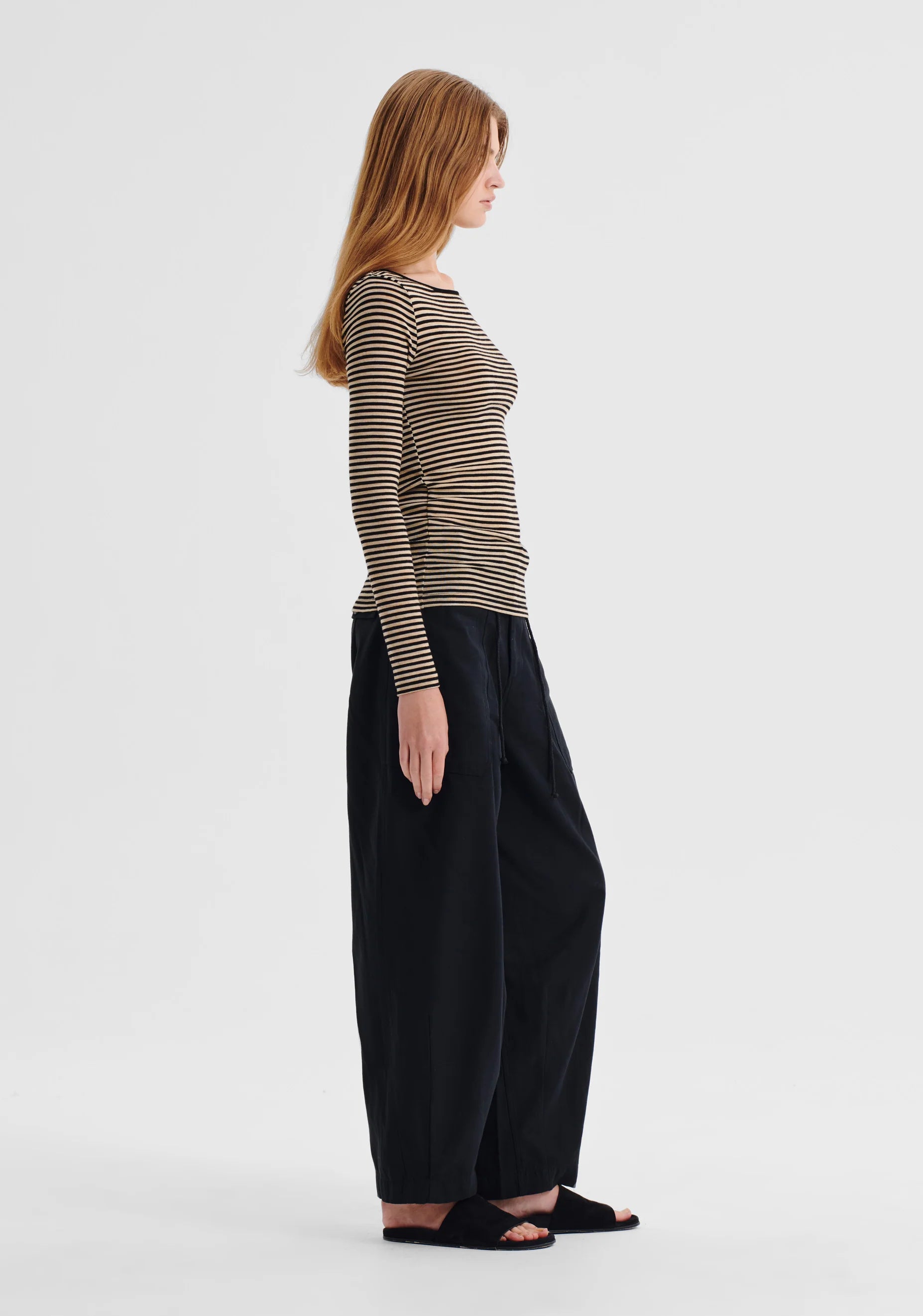 Morri Merino Stripe Round Neck Birch Black
