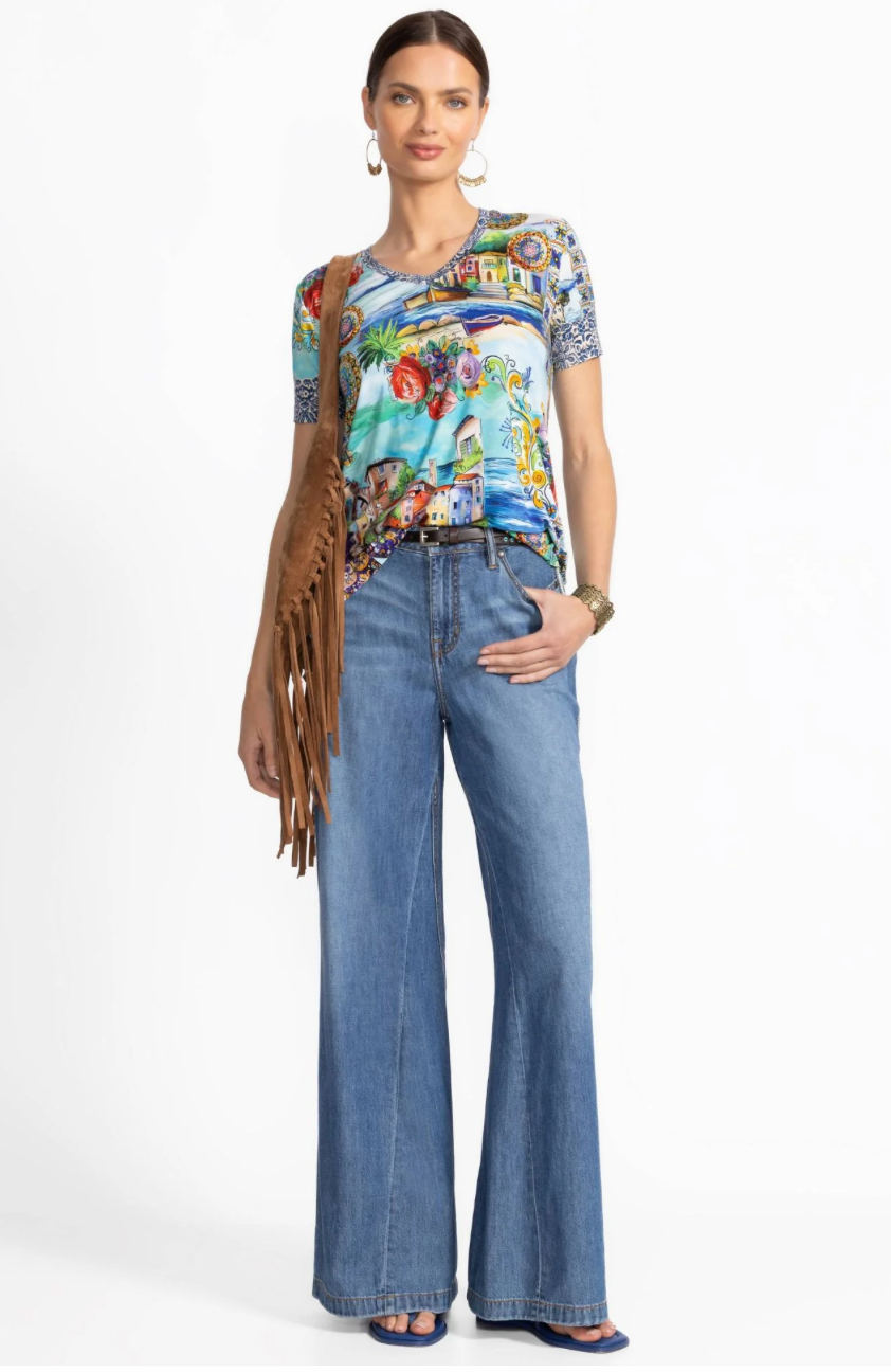 The Janie Favorite SS V-Neck Swing Tee
