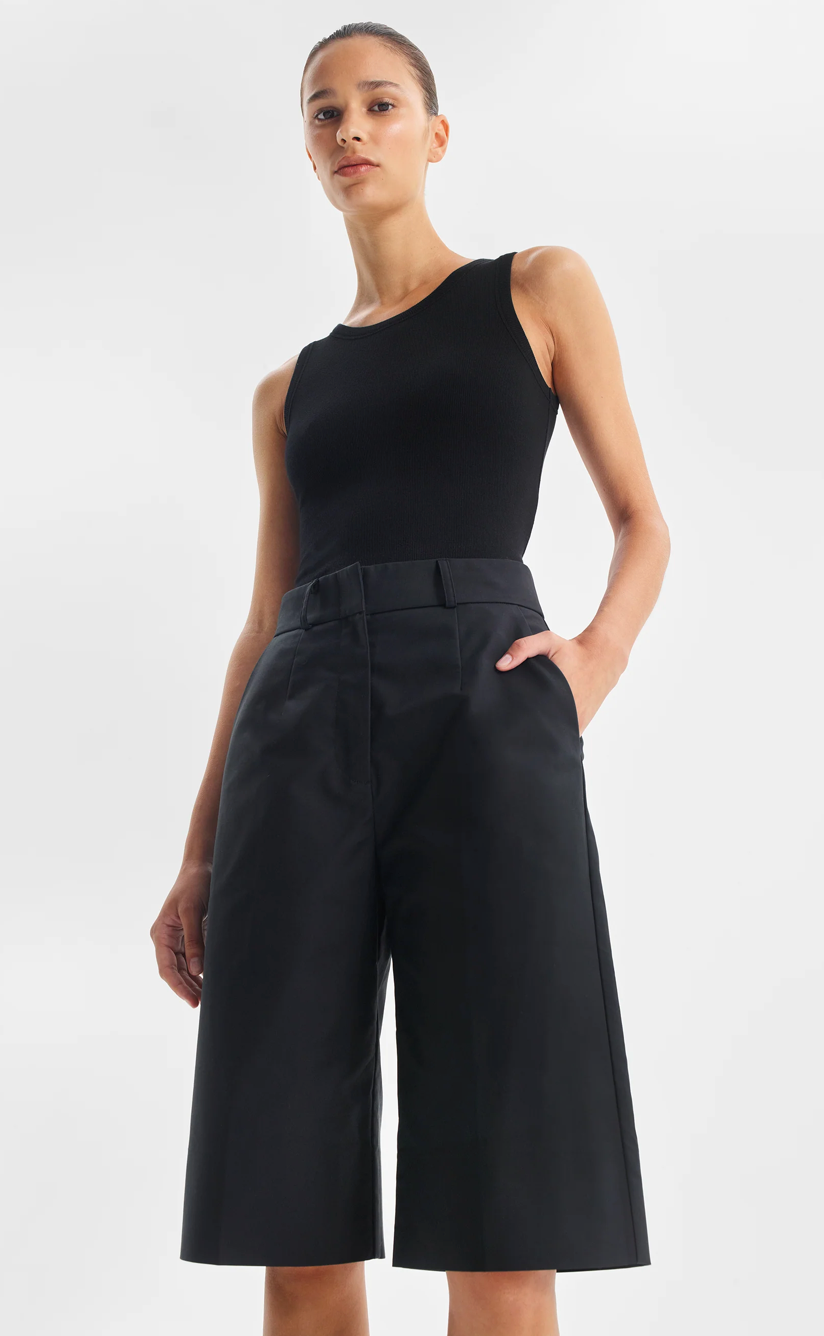 Elliott Bermuda Short Black