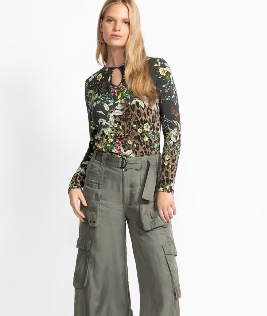 The Janie Favorite Keyhole Top - Ash Bird