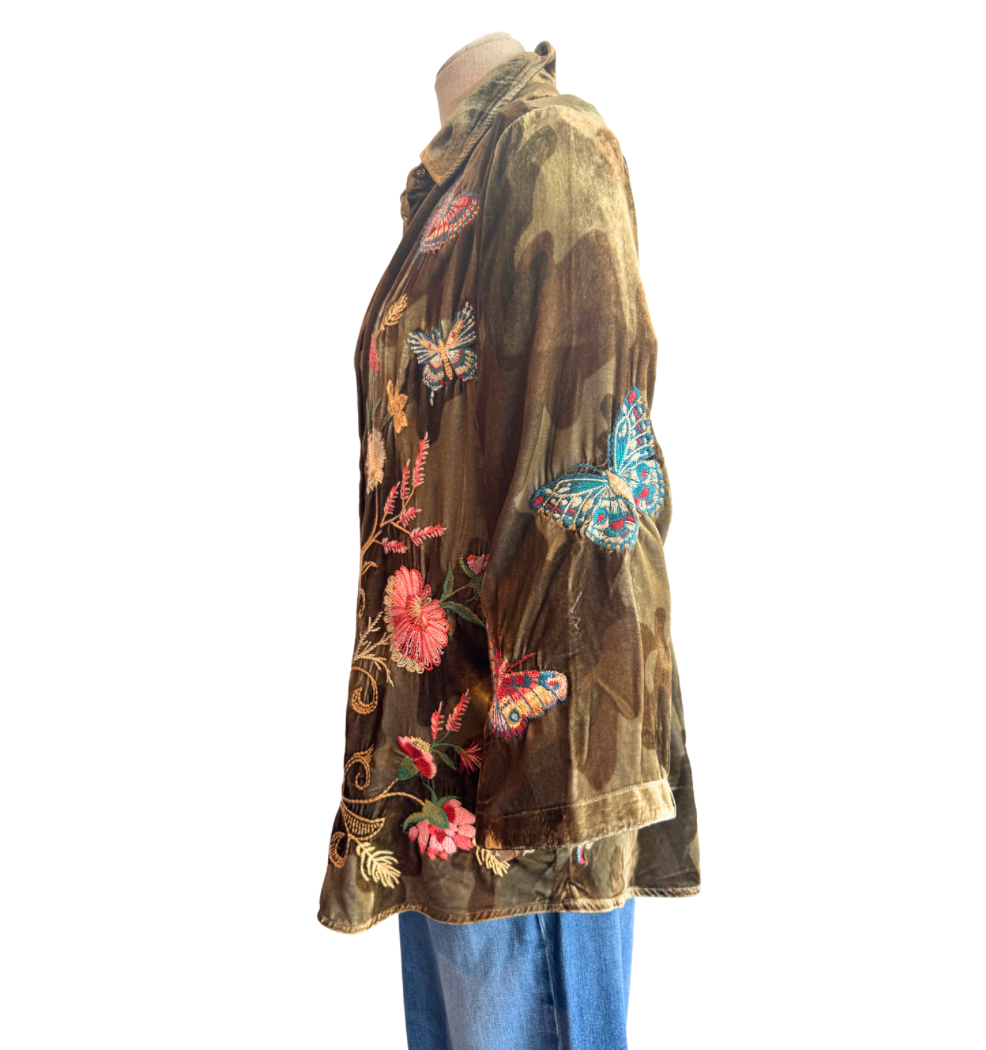 Velvet kimono sleeve shirt