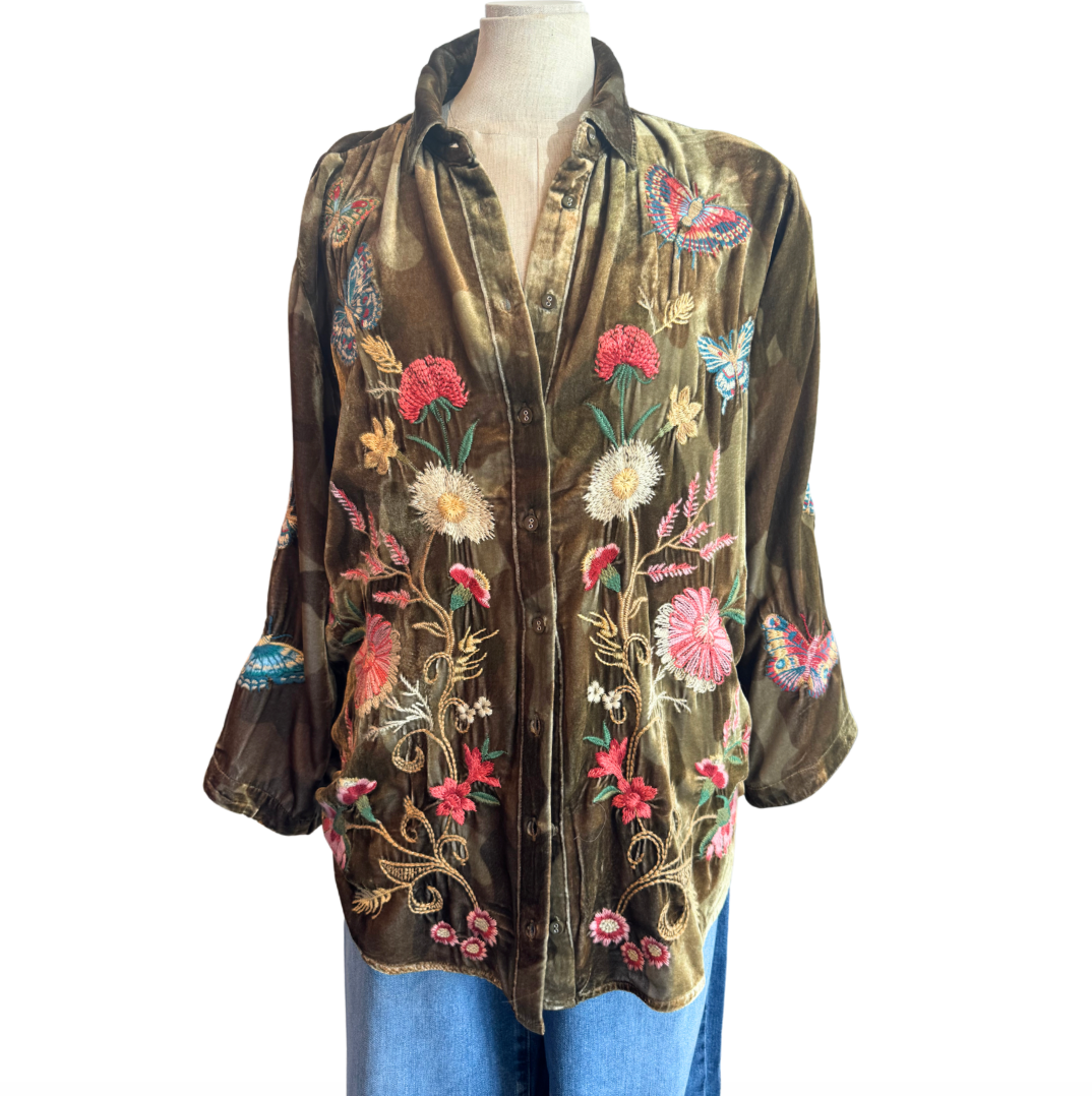 Velvet kimono sleeve shirt