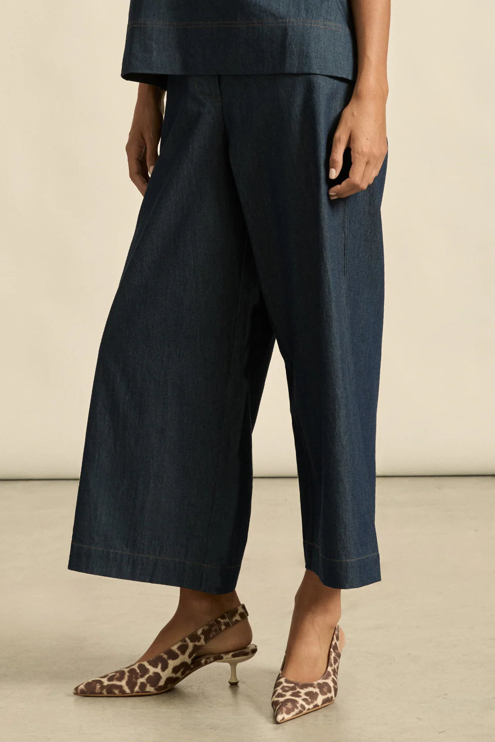 Astute Pant