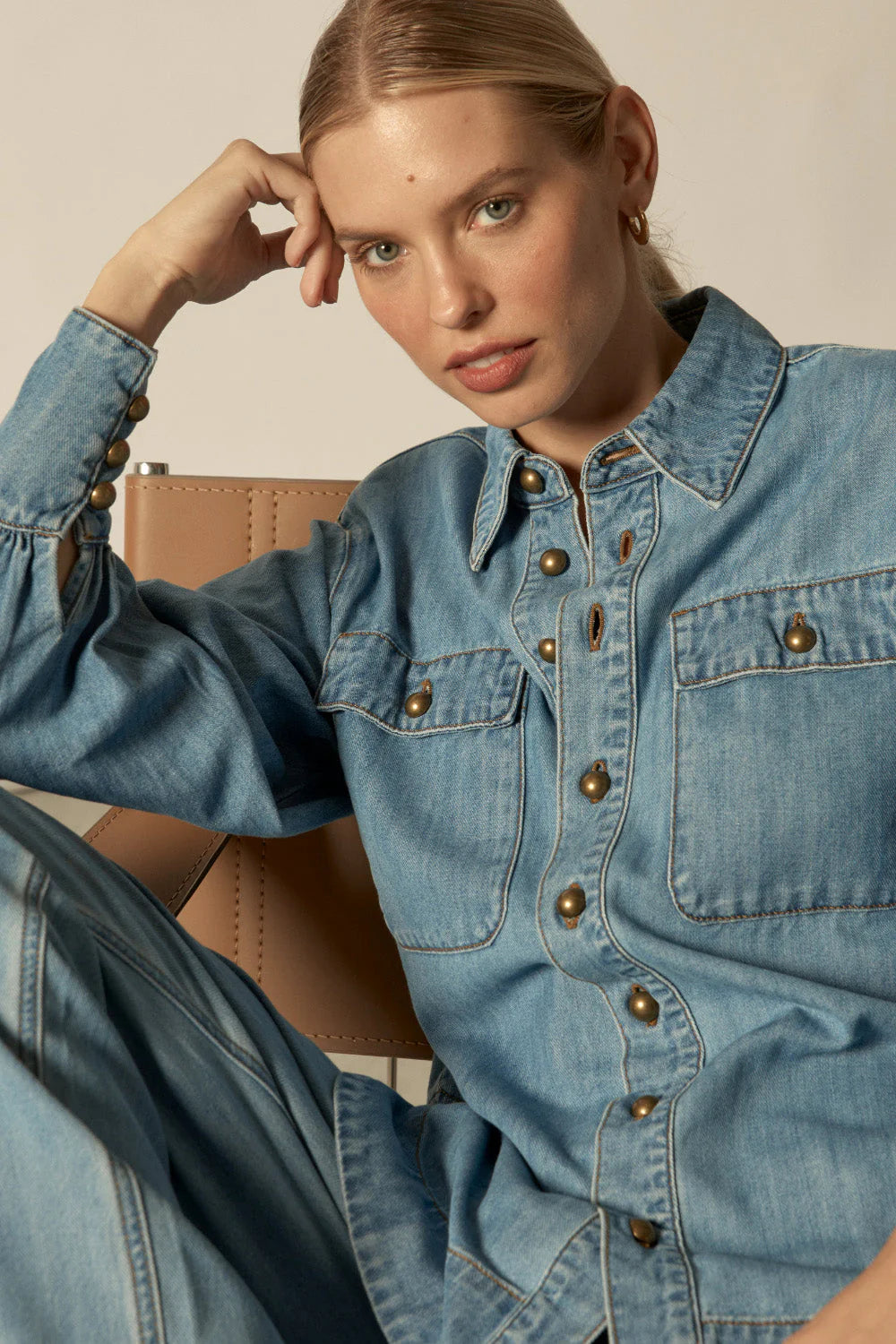 Crest Top Blue