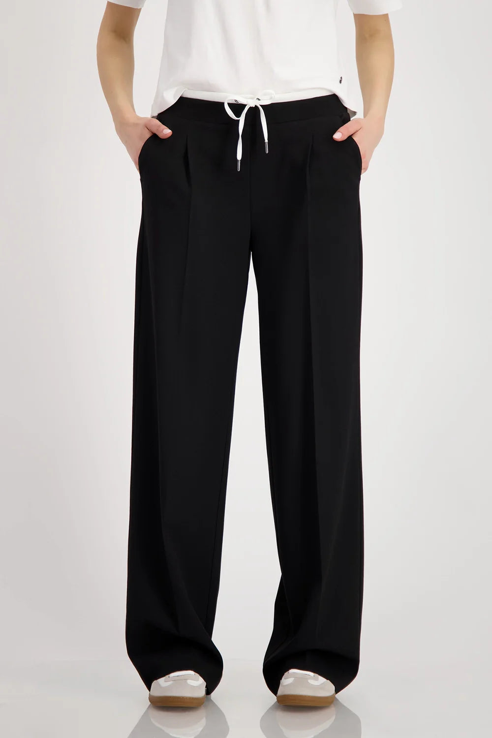 Wide Leg Trouser