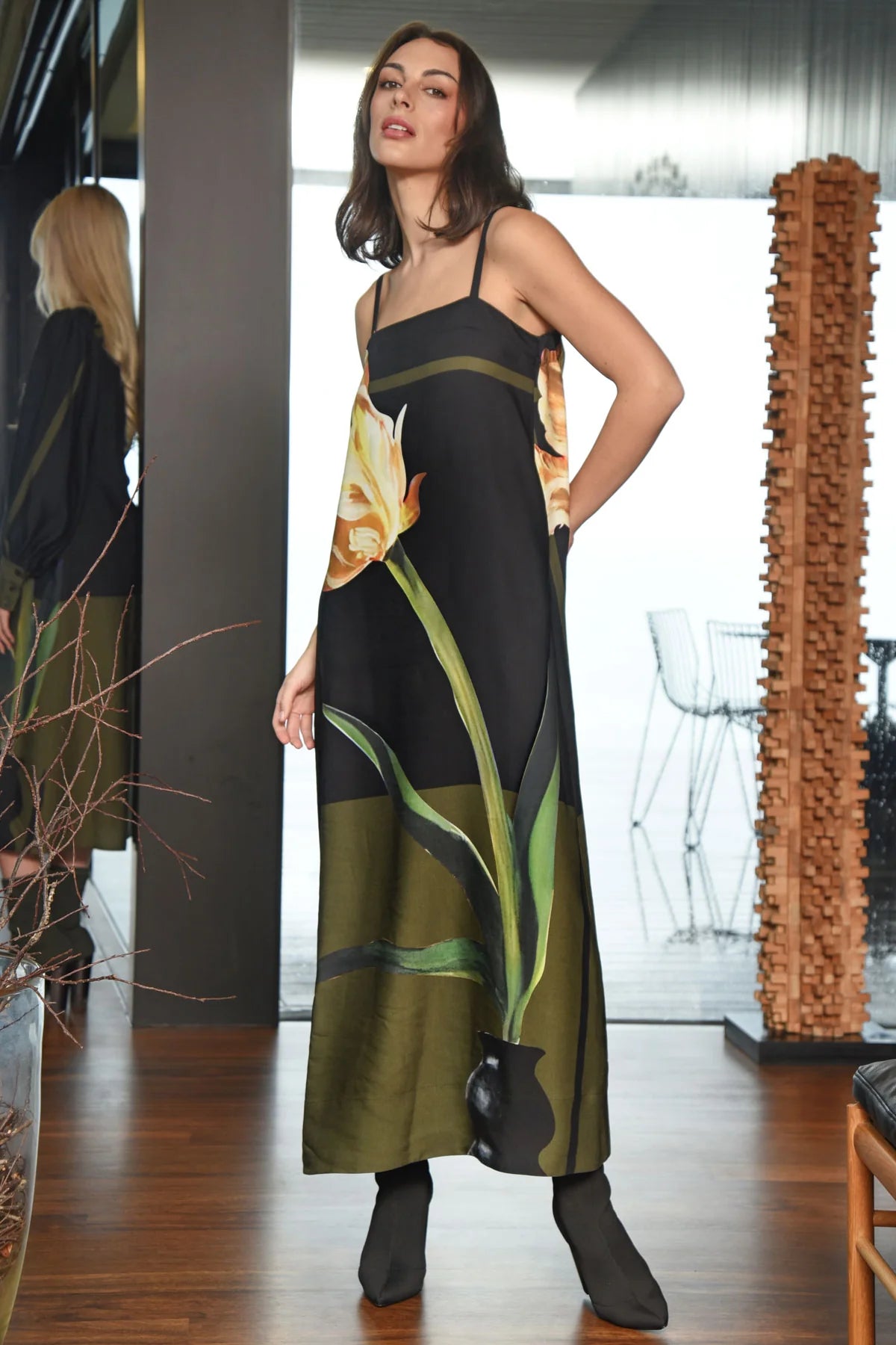 SIGNATURE STYLE DRESS