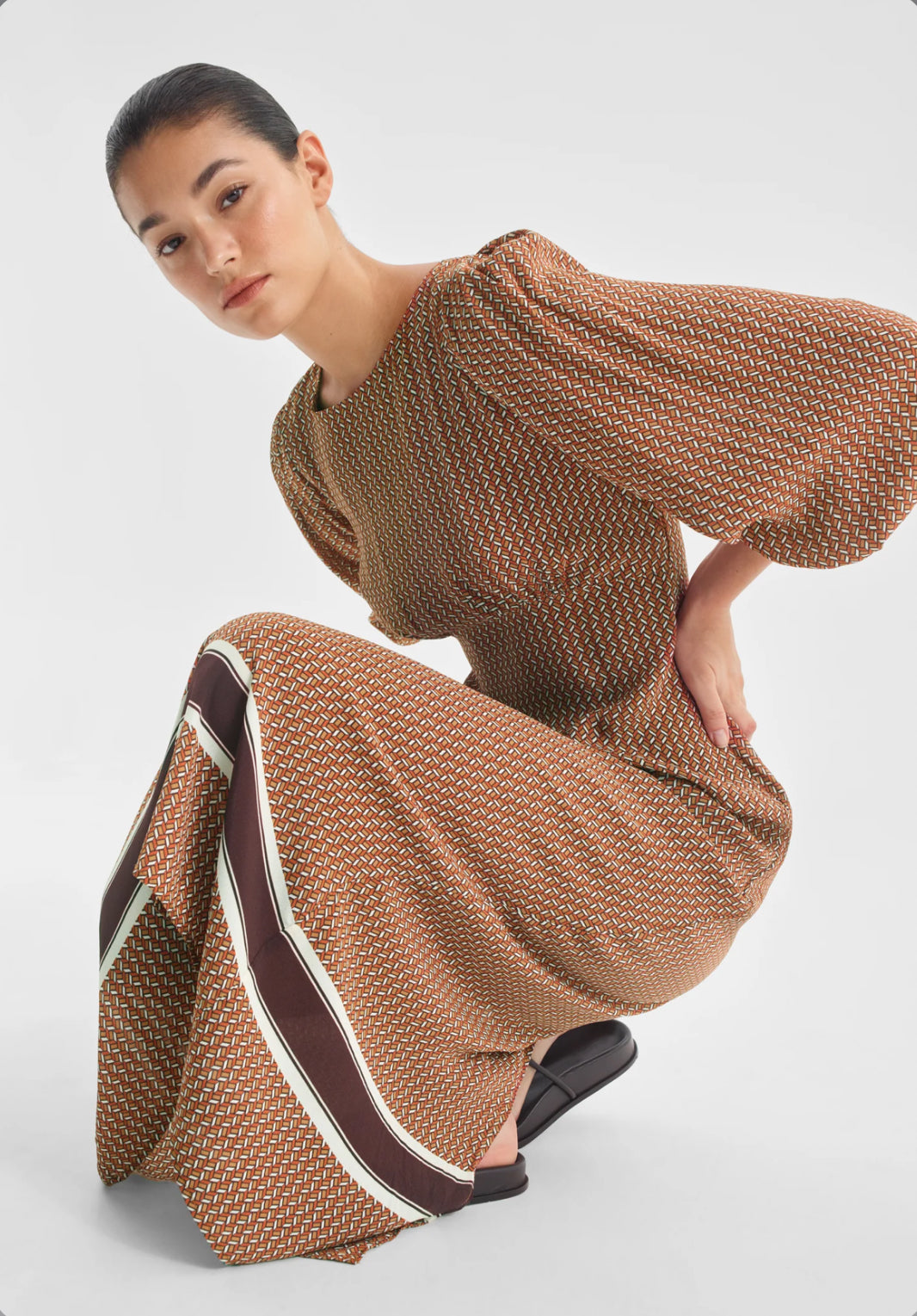 Iris Midi Dress