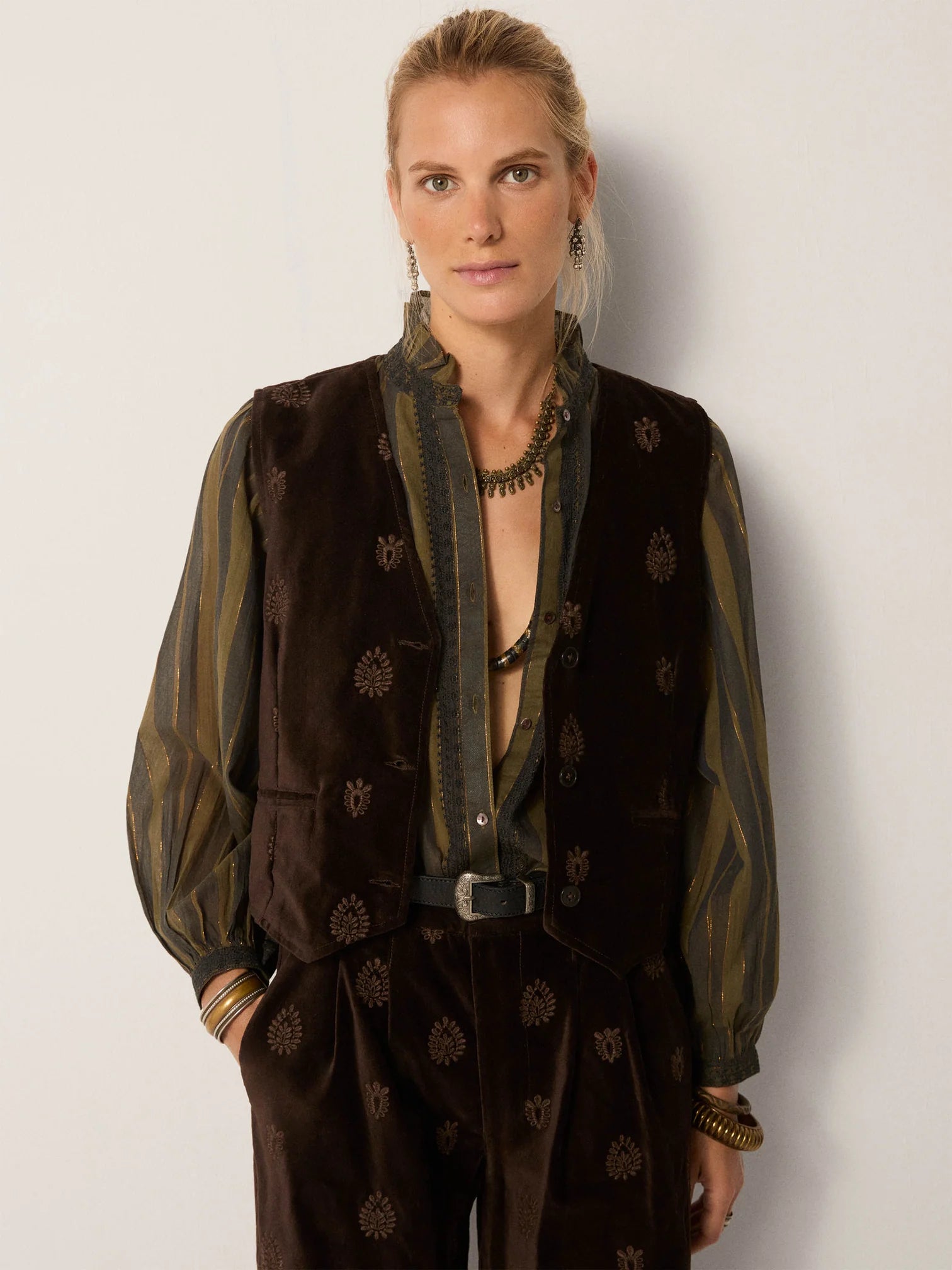 Kafka Vest Macchiato