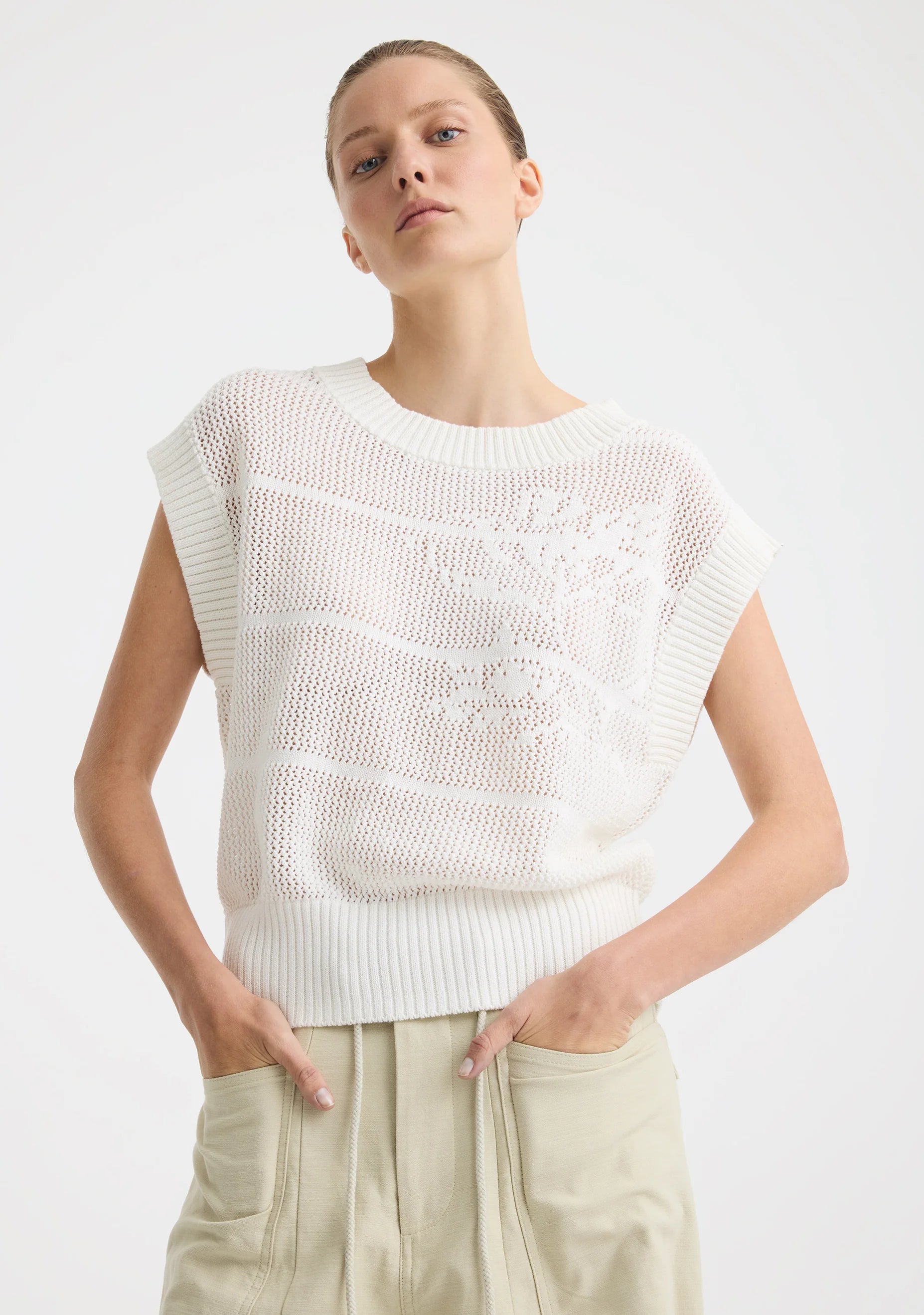 Elira Knit Vest