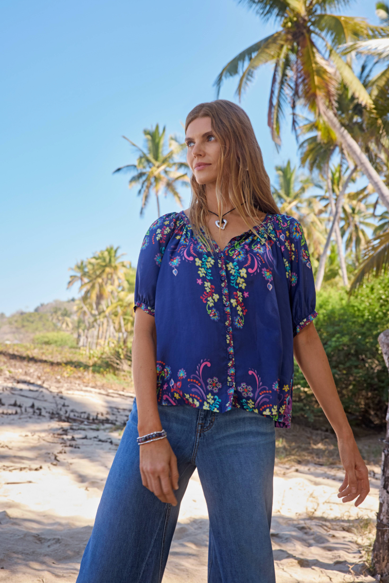 Avah Buttoned Down Shirt