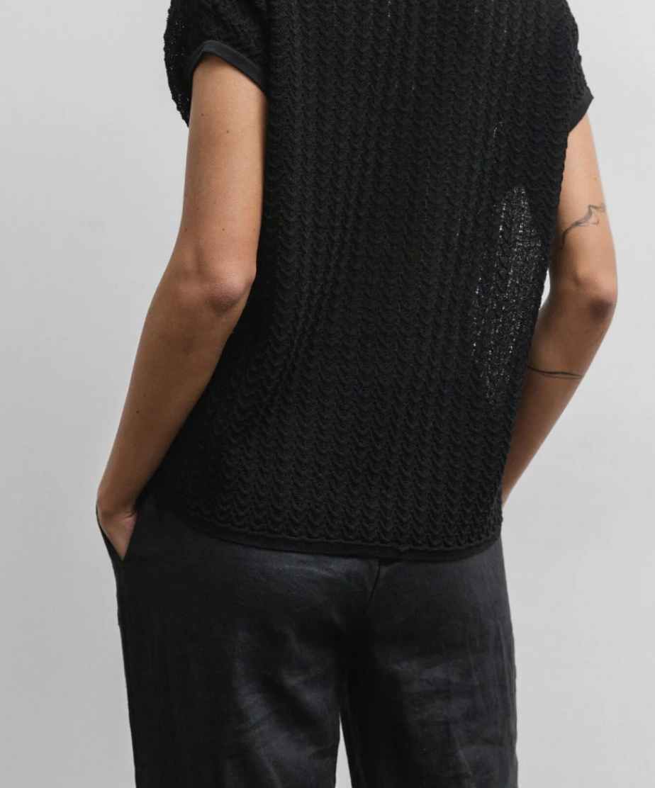 Shani Plain V Neck Knit