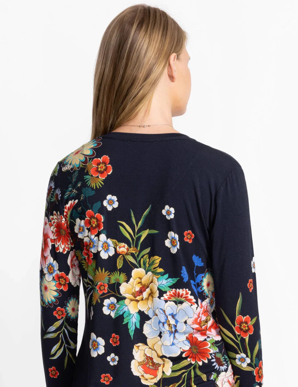 The Janie Long Sleeve V Neck T - Advestia