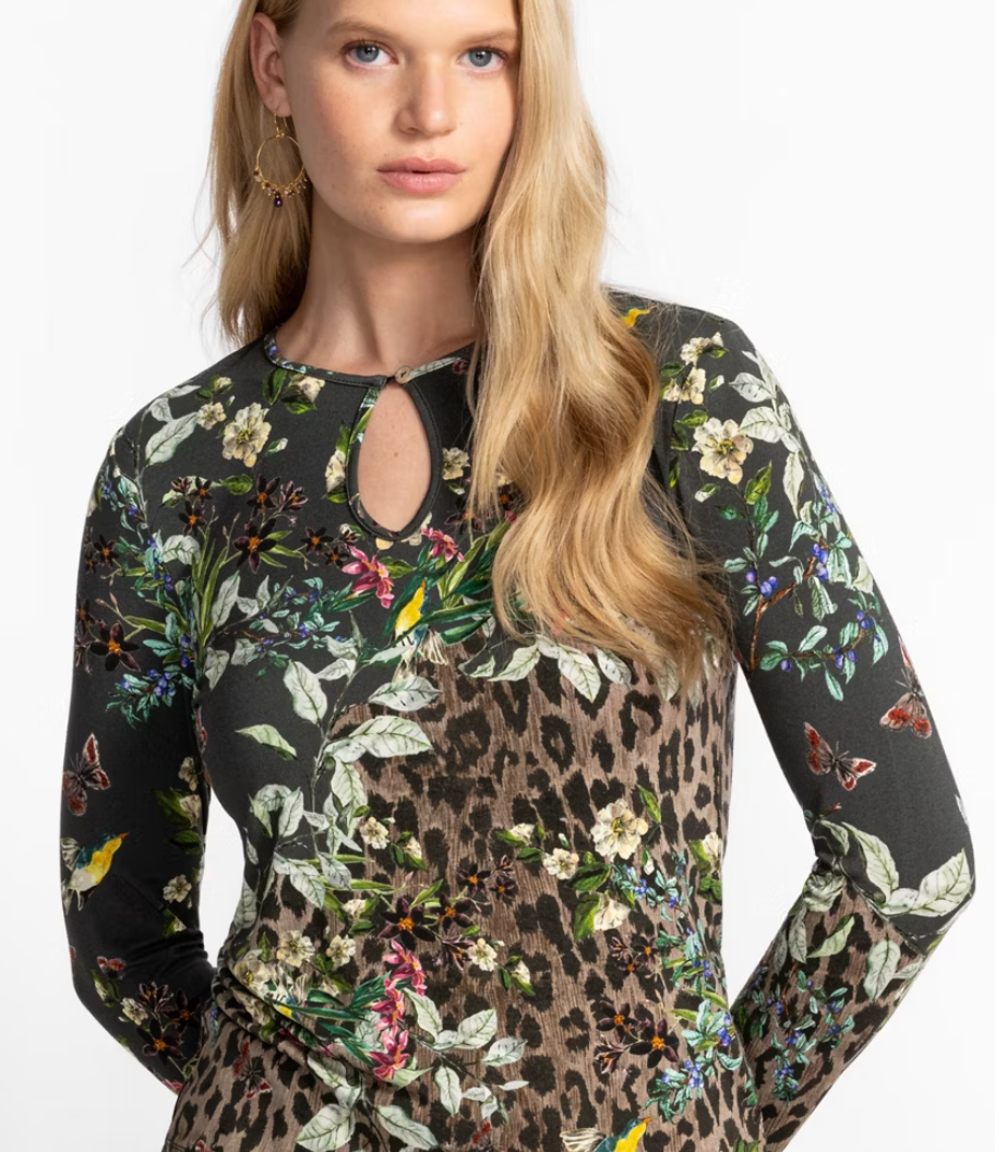 The Janie Favorite Keyhole Top - Ash Bird