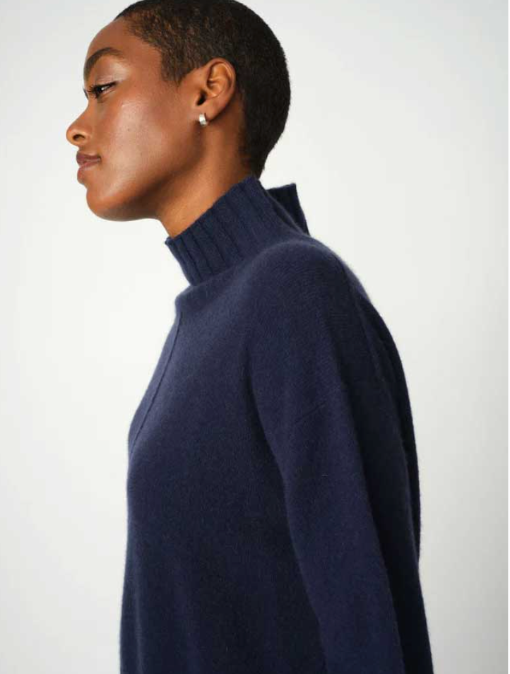 AIMA CASHMERE HIGH NECK KNIT BLUE