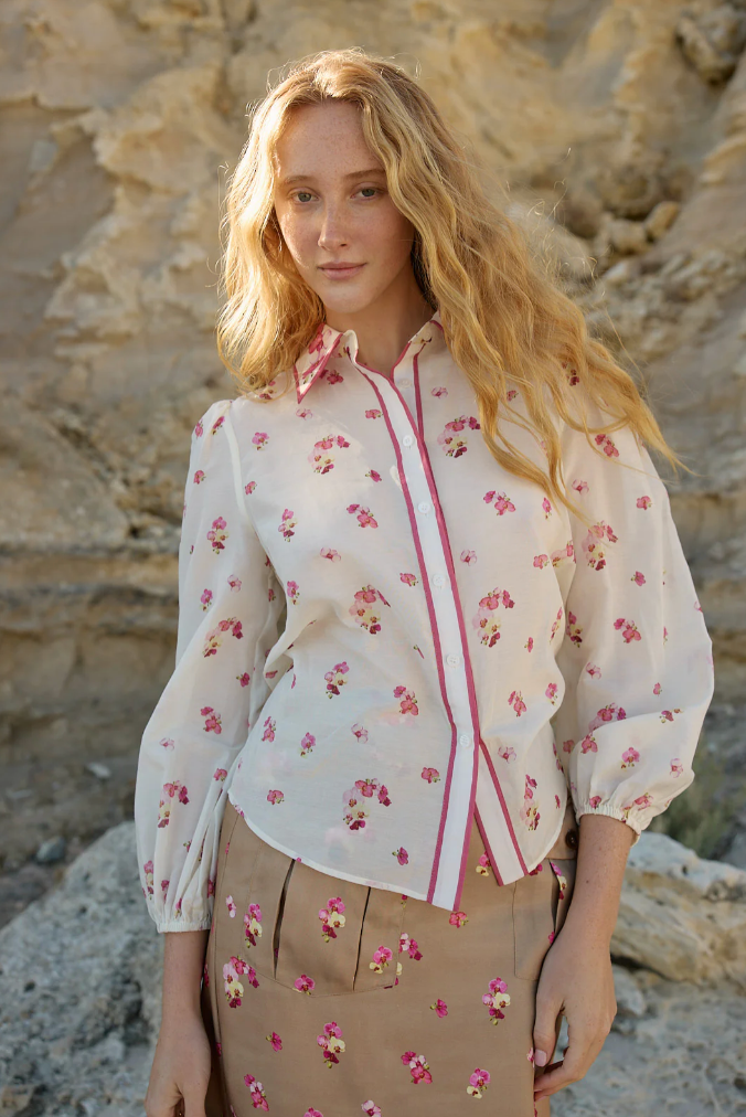 Vivian Blouse in Antique Phalae