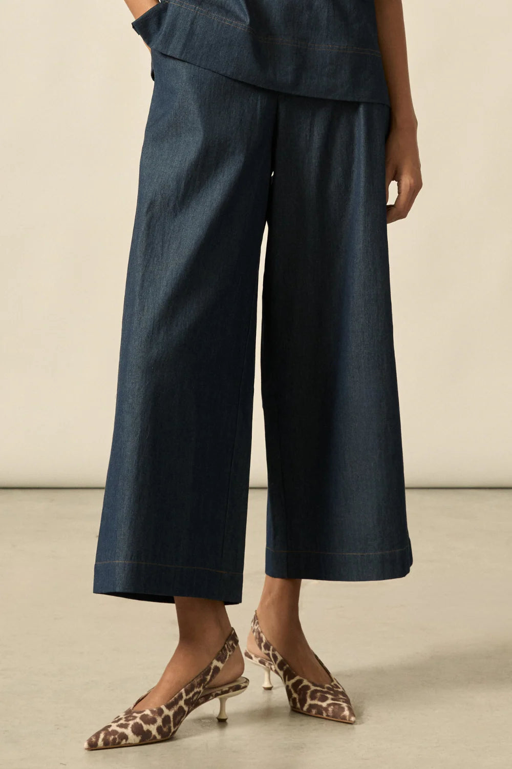 Astute Pant