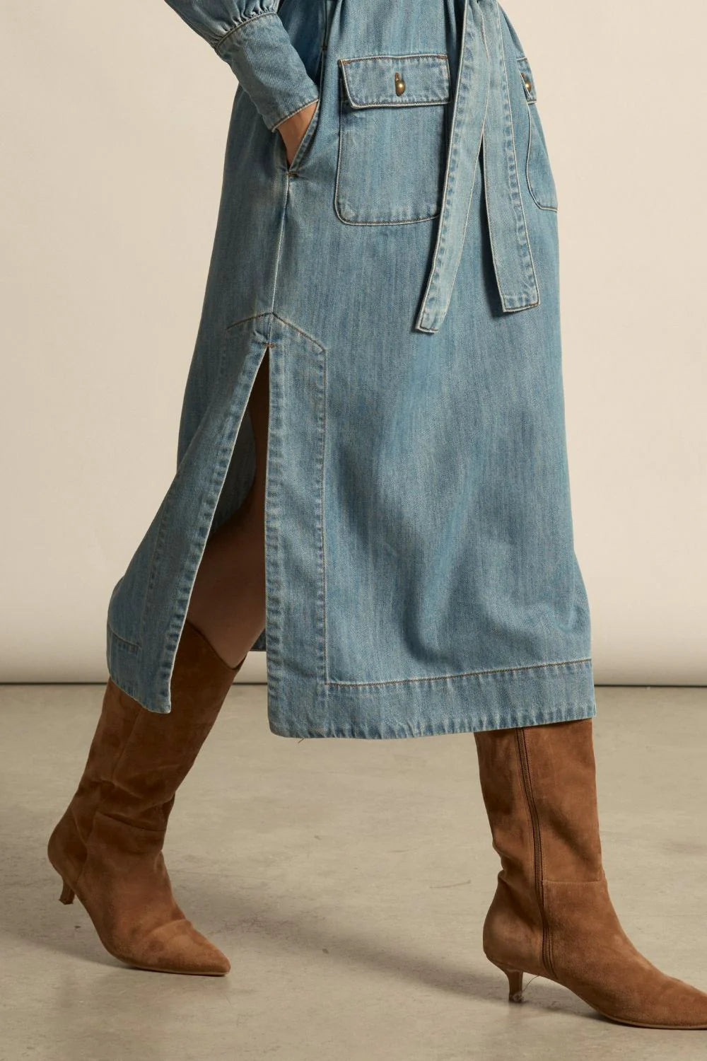 Echelon Dress Light Washed Denim