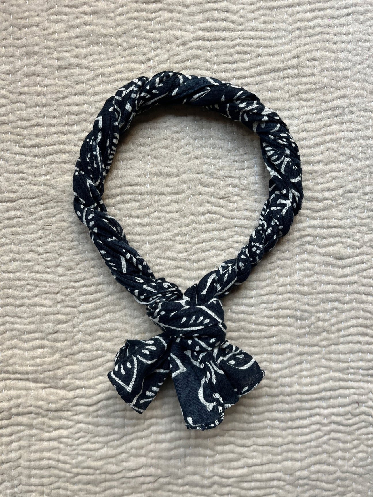 Goa Jasmine Night Scarf